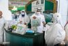 ضمن مبادرة "شتاء آمن" وكالة الخدمات الاجتماعية والتطوعية توزع حقائب شتوية على زوار المسجد الحرام
