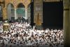 التطوع في المسجد الحرام: غراس العطاء في خدمة ضيوف الرحمن