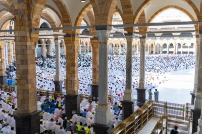 ضمن مبادرة (تطوَّع بخبرتك).. مستشار ومساعد الرئيس العام للشؤون النسائيّة بالمسجد الحرام تقدم استشاراتها