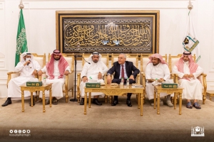مجمع الملك عبدالعزيز لكسوة الكعبة المشرفة يستقبل وزير العدل بجمهورية الجزائر