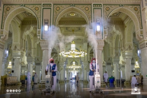 جهود بيئية مستمرة في المسجد الحرام