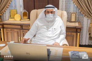 مناقشة خطة العمل الفنية والإدارية والتشغيلية بمجمع الملك عبدالعزيز لكسوة الكعبة المشرفة