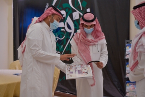 الرئيس التنفيذي لهيئة تطوير منطقة مكة المكرمة يزور معرض عمارة الحرمين الشريفين