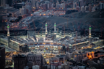 بحث سبل التعاون بين الرئاسة العامة لشؤون المسجد الحرام والمسجد النبوي وجامعة أم القرى في المجال التطوعي