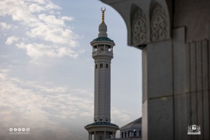 الرئاسة العامة لشؤون المسجد الحرام والمسجد النبوي تطلق برنامج خدام الحرم سفراء الإنسانية