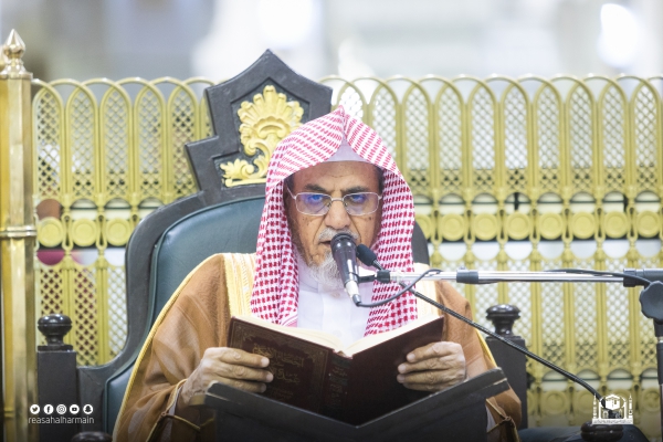 ضمن البرنامج العلمي الدائم معالي الشيخ صالح بن حميد: الاقتداء بالنبي في أفعاله أنفع للعبد في الدنيا والآخرة