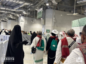 الوكالة المساعدة للتفويج وإدارة الحشود النسائية تقوم بتنظيم وإدارة الحشود بكفاءة عالية