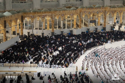 فاطمة الرشود تنشيئتها قادتها إلى مصاف القيادات النسائية المميزة في خدمة الحرمين الشريفين