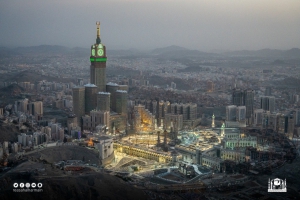 (1037000) مستفيد من الخدمات المقدمة بالمسجد الحرام خلال أول أيام شهر رمضان المبارك